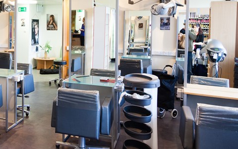 About us Salon workstation