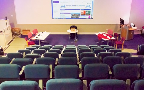 lecture theatre