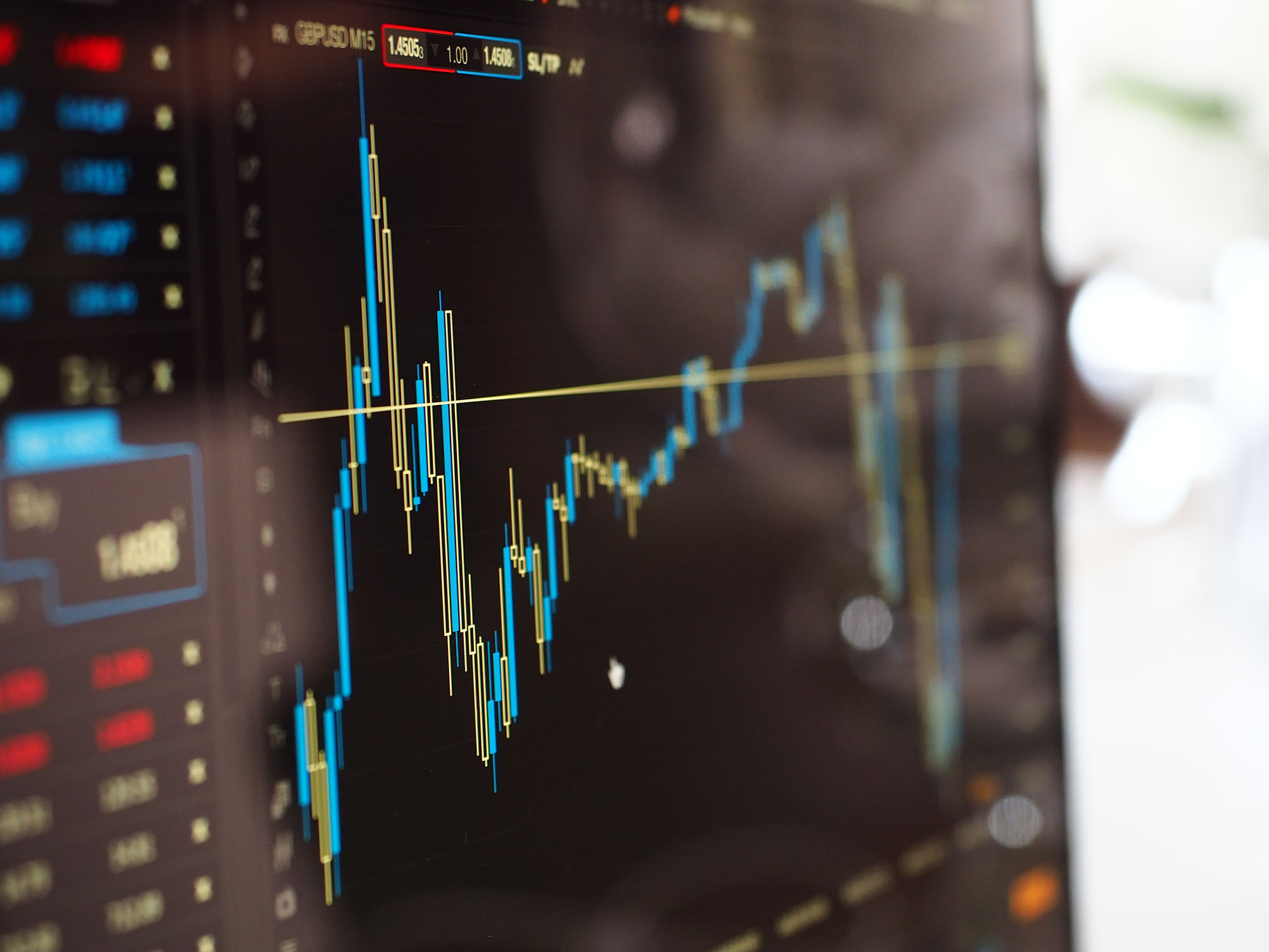 growth chart on computer screen