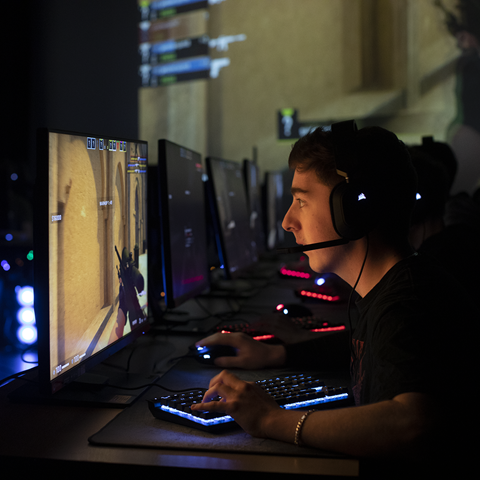 Student playing game as part of Esports tournament